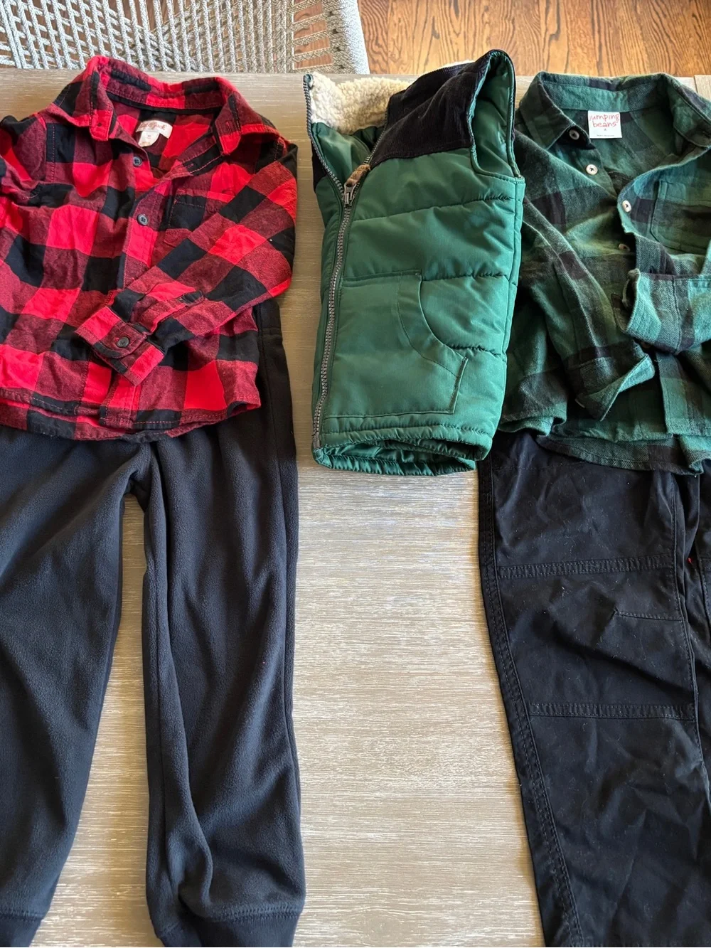Bundle of toddler boy clothing (4T), cute outfits, 12 pieces! MIX & MATCH! - Picture 13 of 14